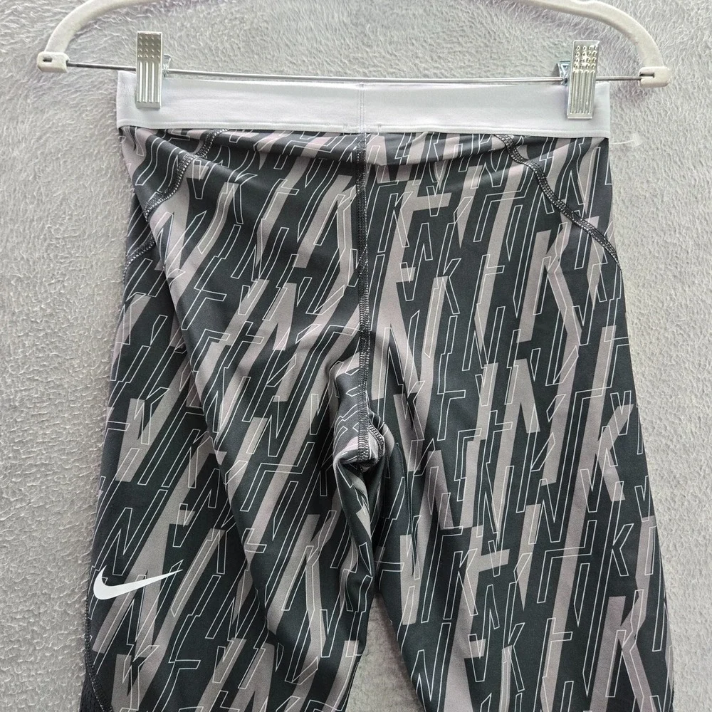 Nike Pro Women Activewear Pants Medium Hypercool Leggings Swoosh Logo 27